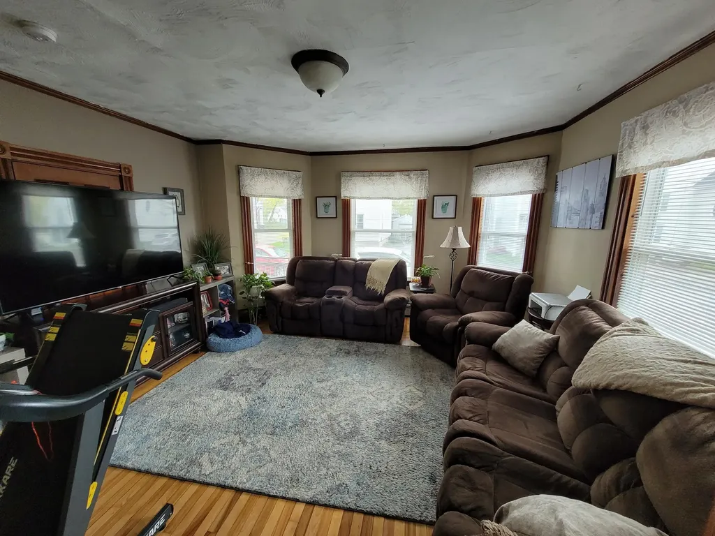 88 Lincoln Street Bangor ME 04401