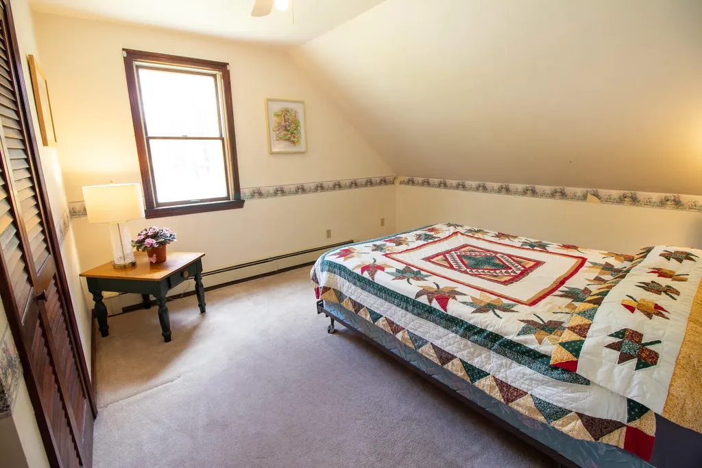 12 Fieldcrest Drive Raymond ME 04071