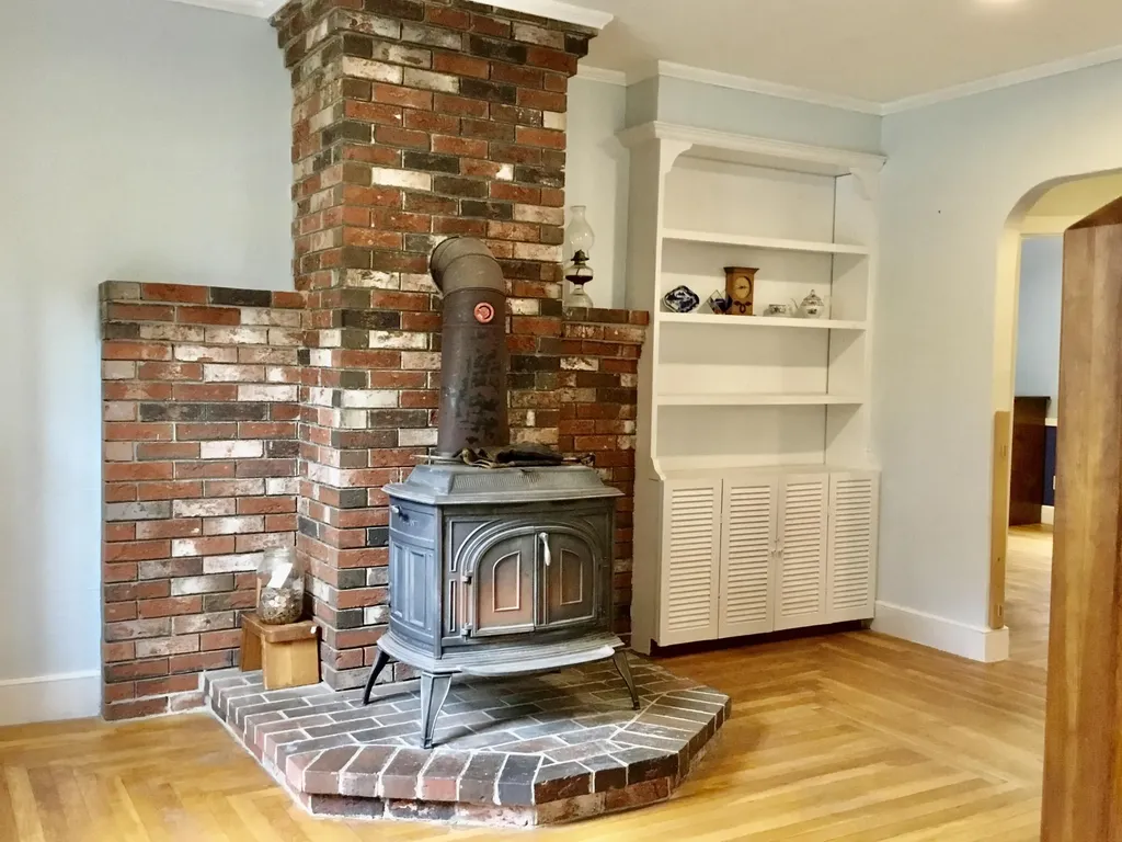 108 Mere Point Road Brunswick ME 04011