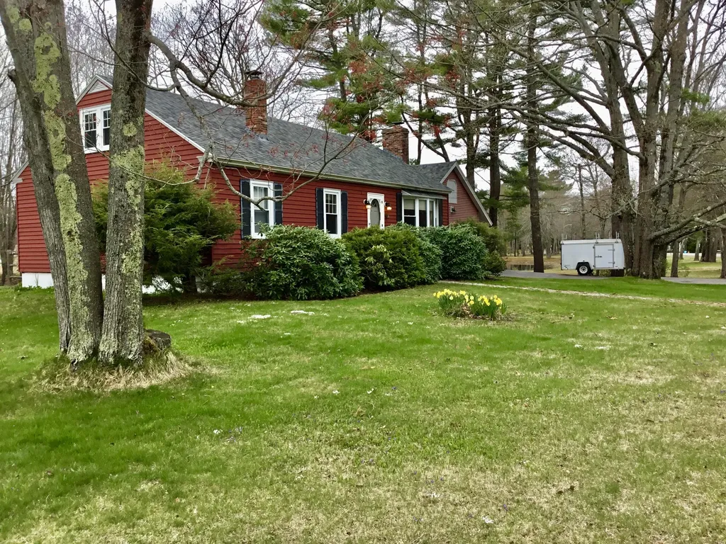 108 Mere Point Road Brunswick ME 04011