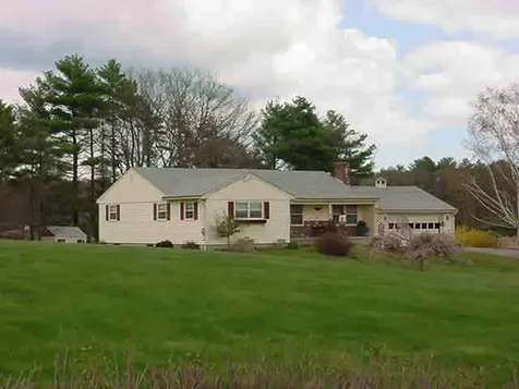 26 Riverwood Drive York ME 03909