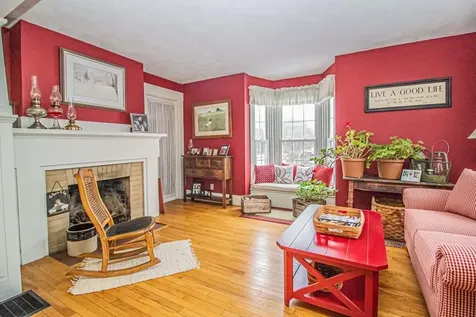 104 Hill Street Farmington ME 04938