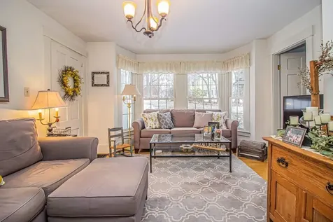 104 Hill Street Farmington ME 04938