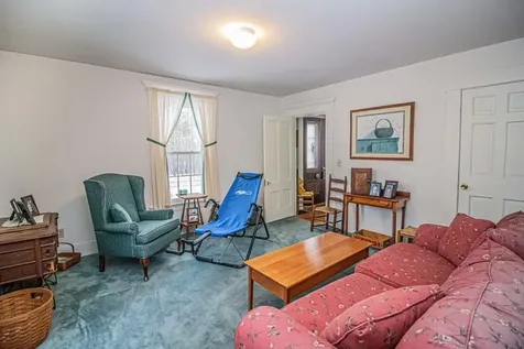 104 Hill Street Farmington ME 04938