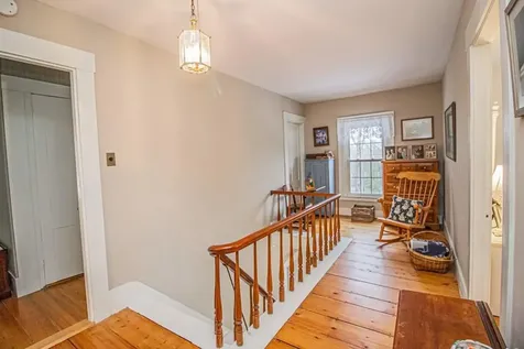 104 Hill Street Farmington ME 04938