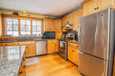 104 Hill Street Farmington ME 04938