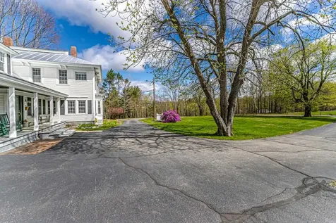 104 Hill Street Farmington ME 04938