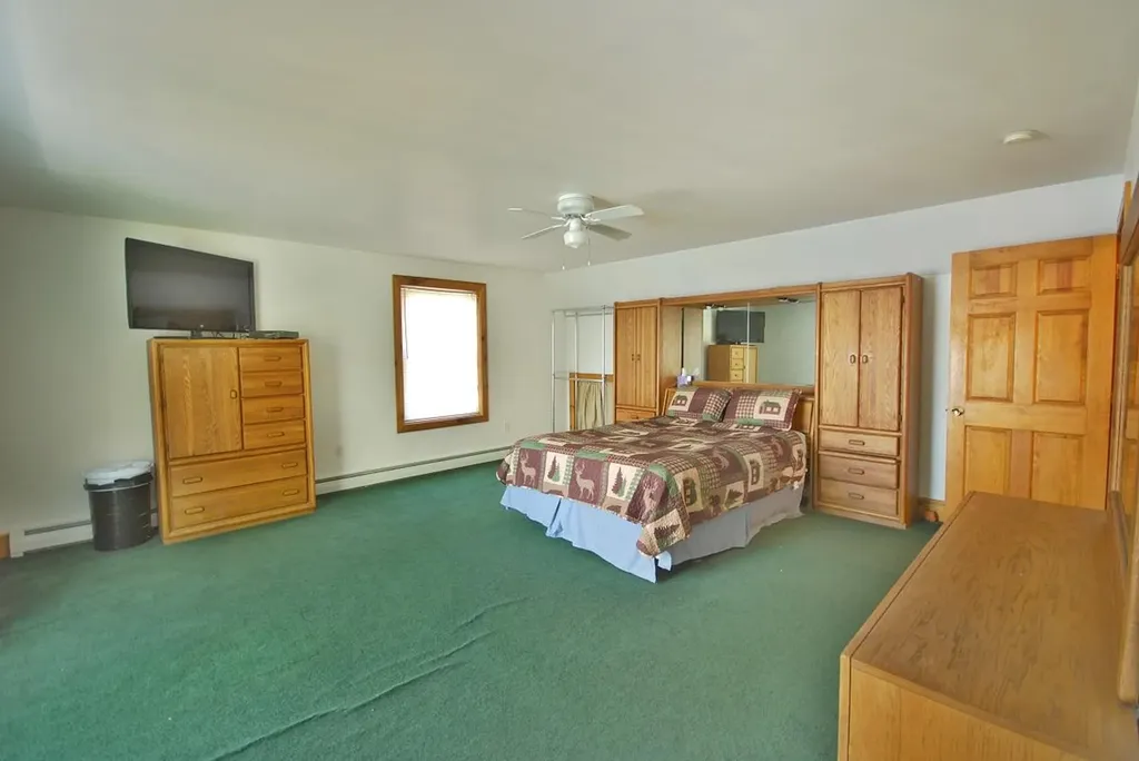 73 Swans Road Raymond ME 04071