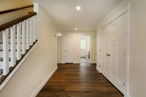 31 Deerfield Drive Brunswick ME 04011