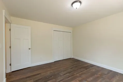 31 Deerfield Drive Brunswick ME 04011