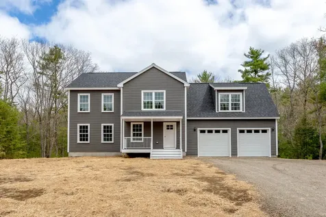 31 Deerfield Drive Brunswick ME 04011