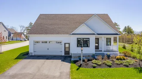 26 Clipper Street Cumberland ME 04110