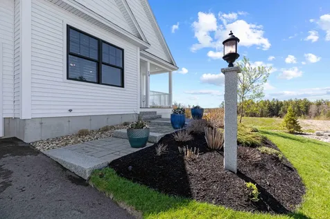 26 Clipper Street Cumberland ME 04110