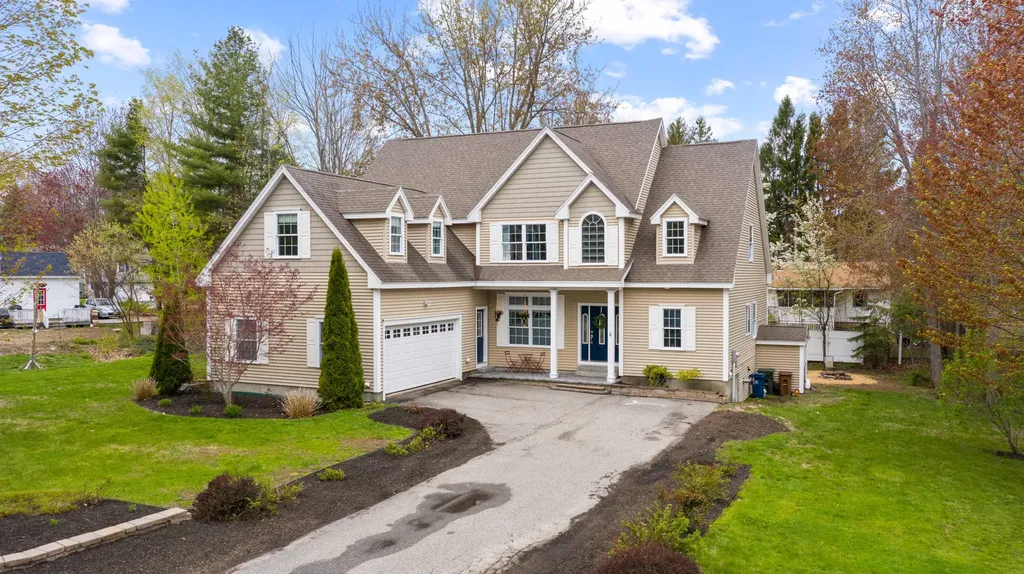 4 Ocean Greens Drive Saco ME 04072