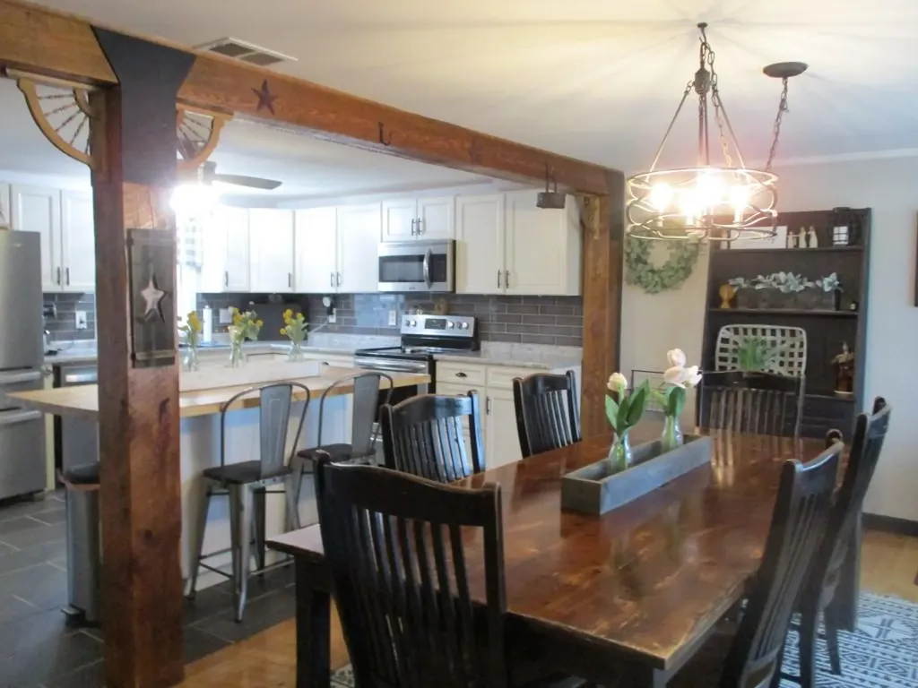 321 Cobbossee Road Monmouth ME 04259