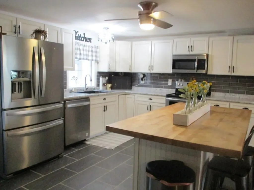 321 Cobbossee Road Monmouth ME 04259