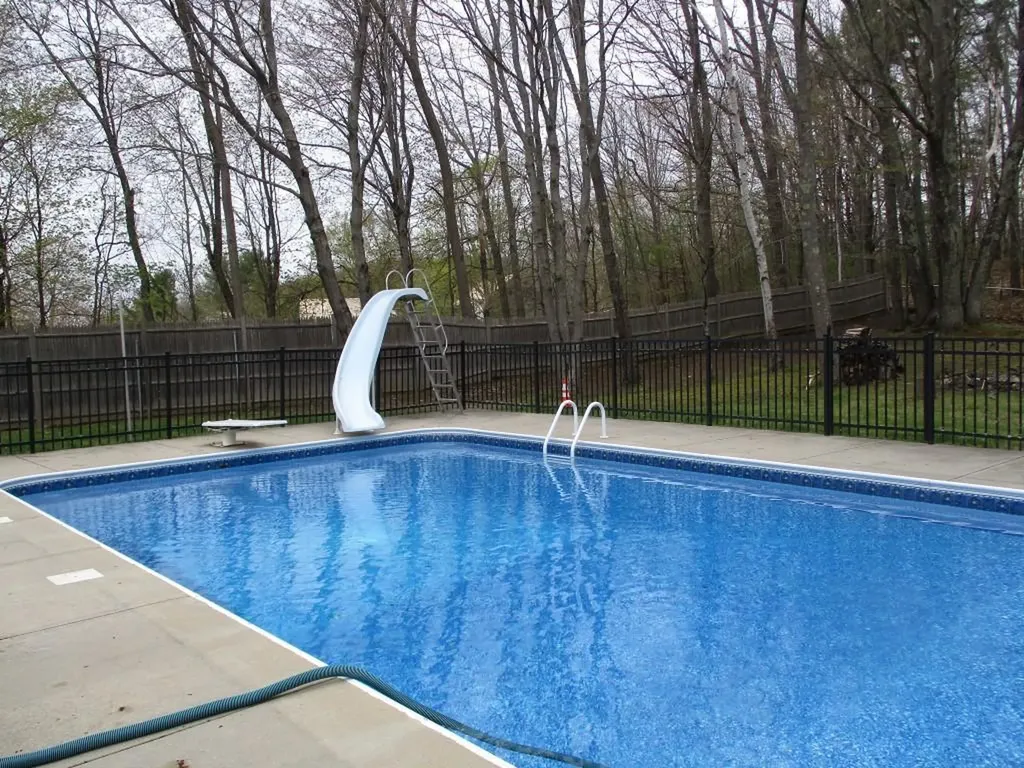 321 Cobbossee Road Monmouth ME 04259