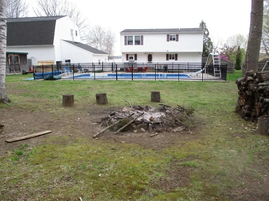 321 Cobbossee Road Monmouth ME 04259