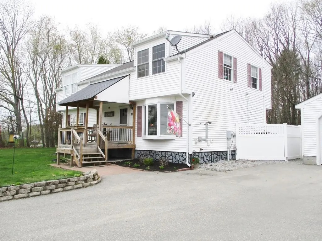 321 Cobbossee Road Monmouth ME 04259