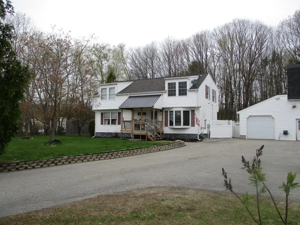 321 Cobbossee Road Monmouth ME 04259