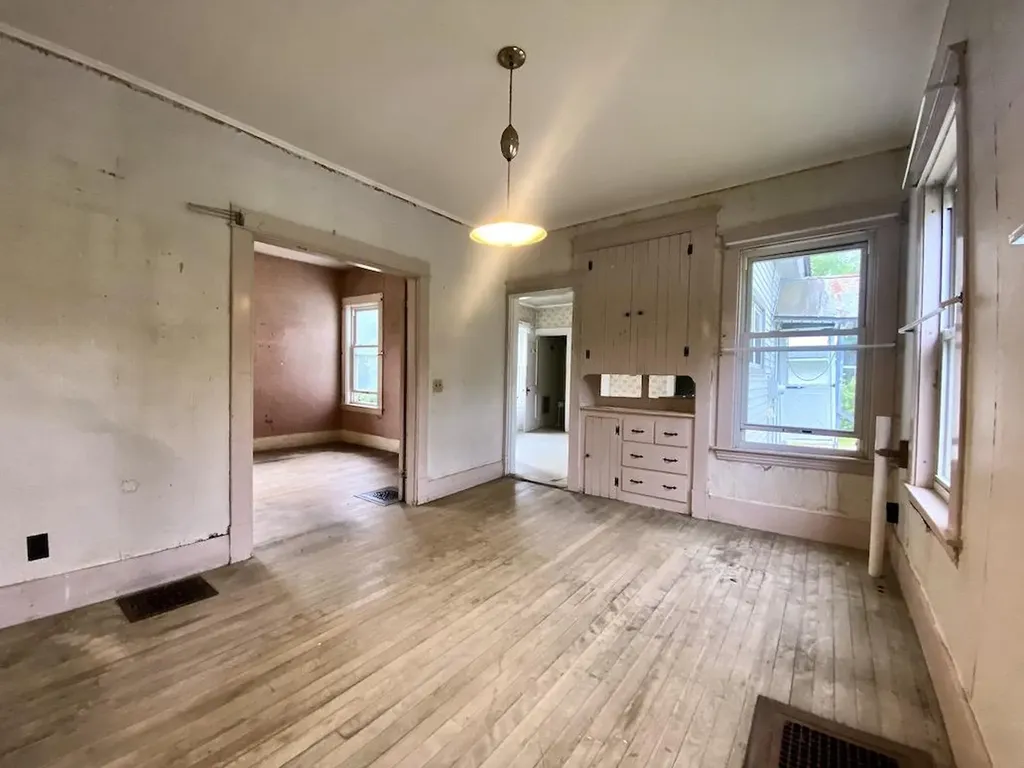 28 School Street Rangeley ME 04970