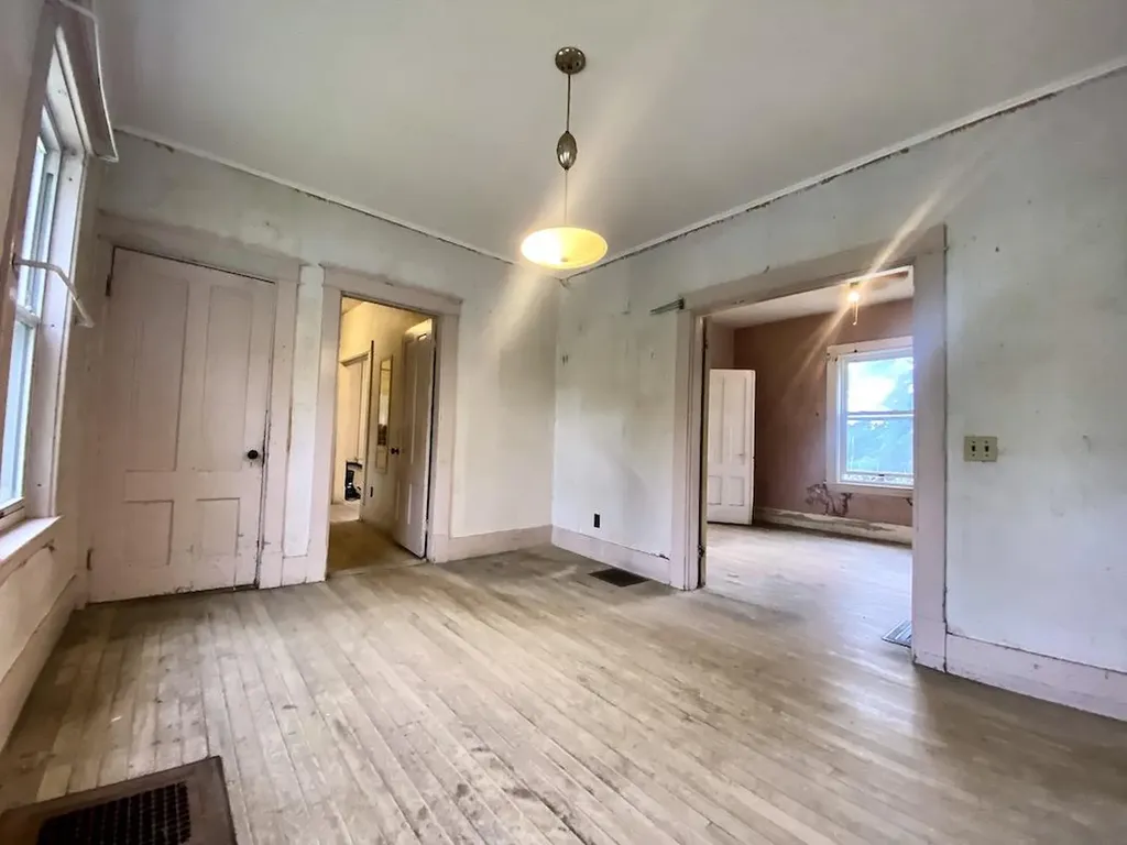 28 School Street Rangeley ME 04970