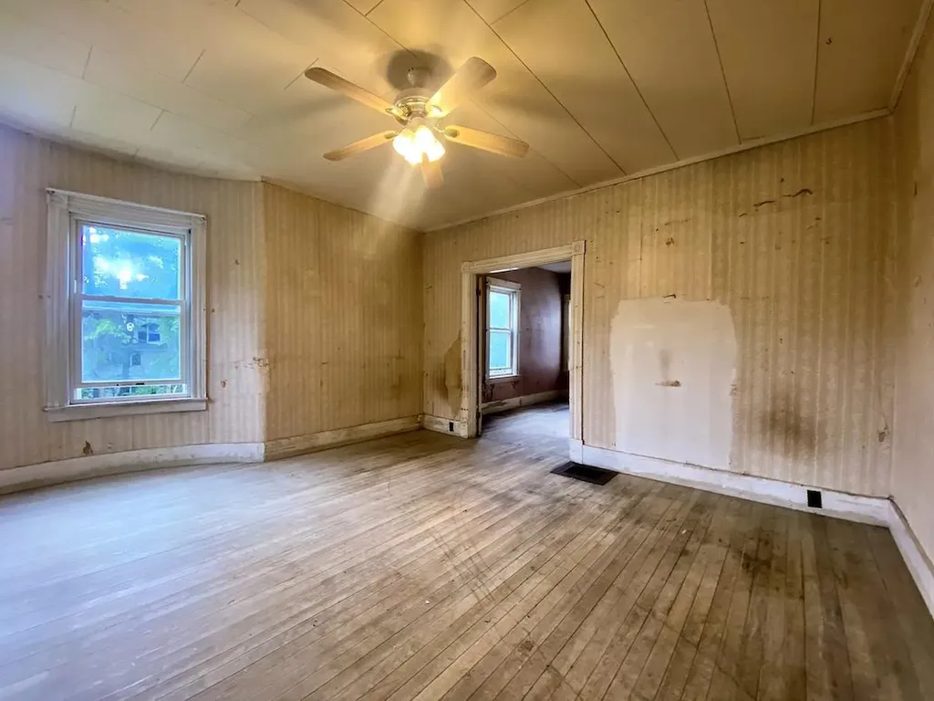 28 School Street Rangeley ME 04970