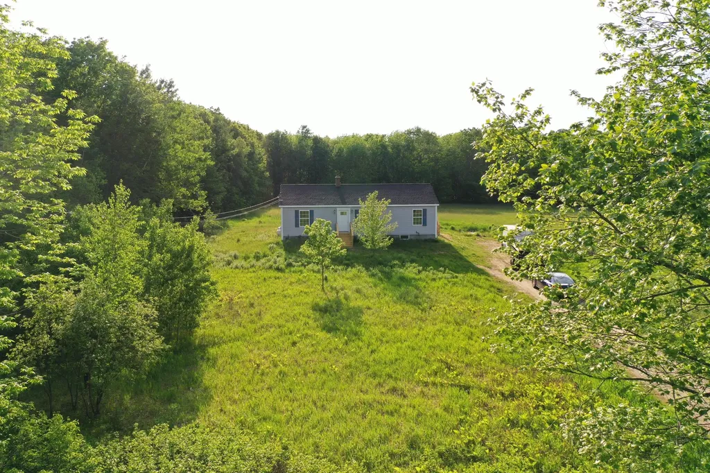 367 Main Street Monmouth ME 04259