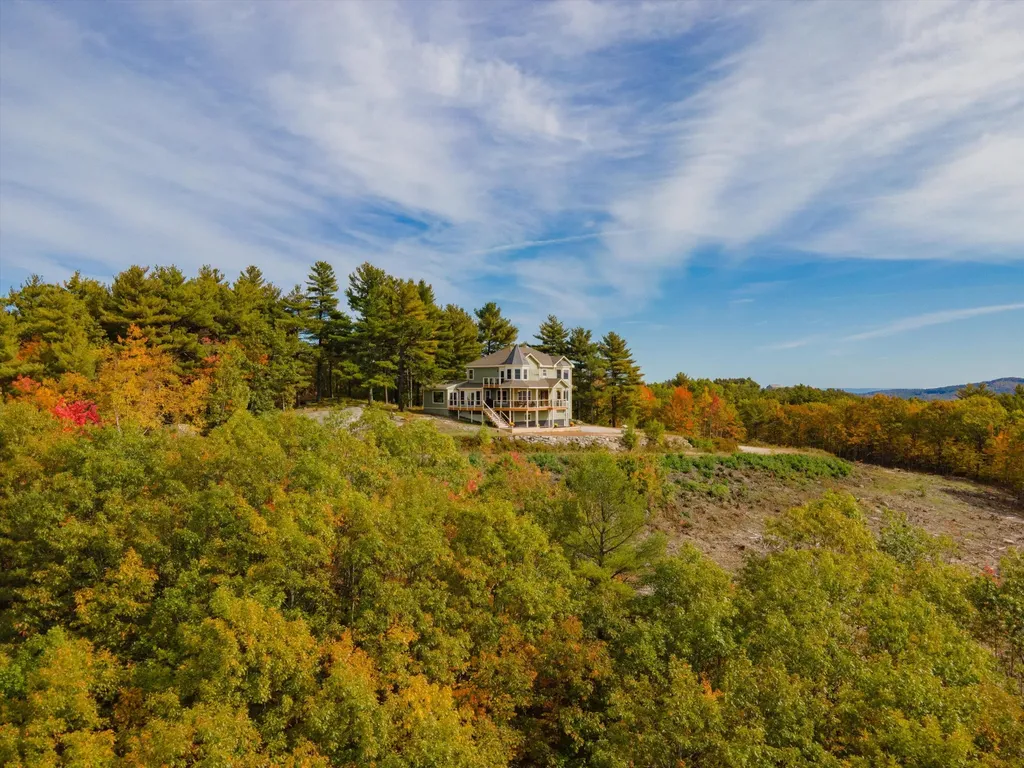 75 Farnum Lane Sebago ME 04029