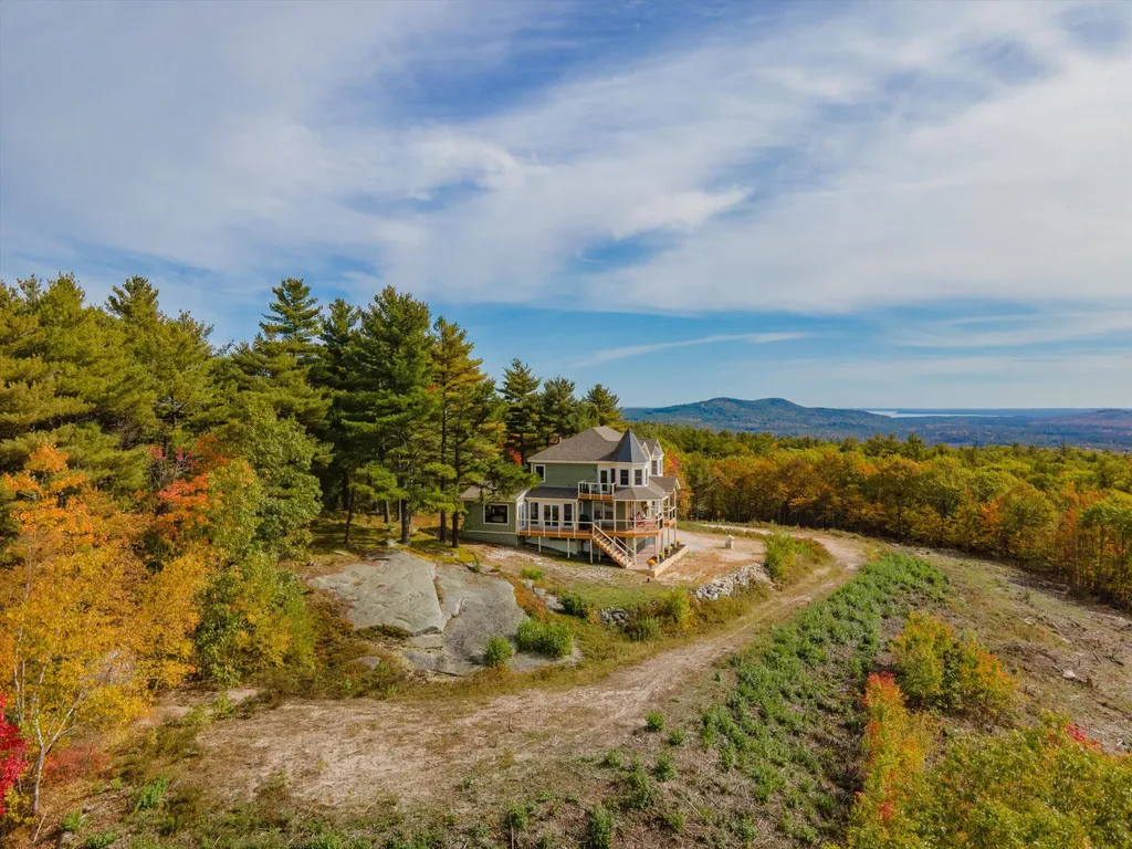 75 Farnum Lane Sebago ME 04029