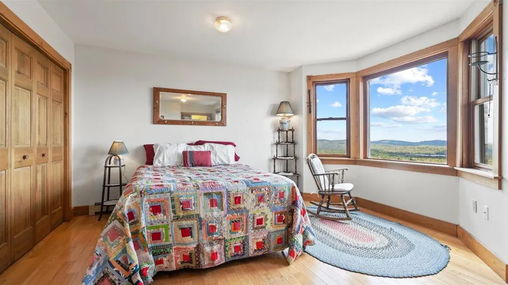 75 Farnum Lane Sebago ME 04029