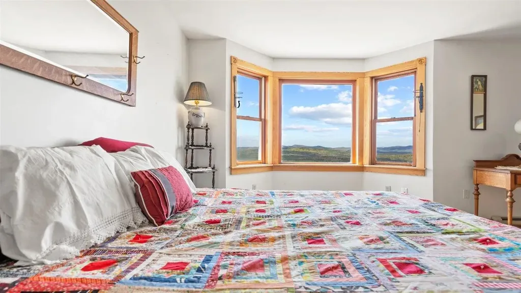 75 Farnum Lane Sebago ME 04029