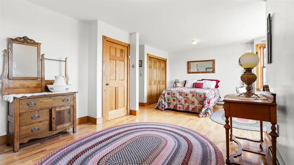 75 Farnum Lane Sebago ME 04029