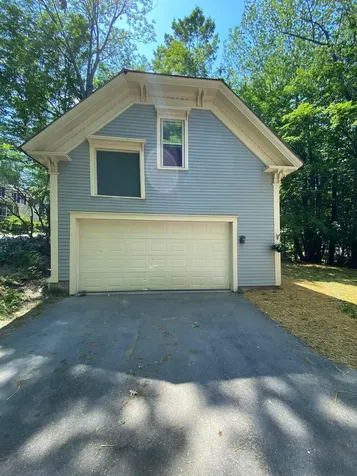 121 Dresden Avenue Gardiner ME 04345