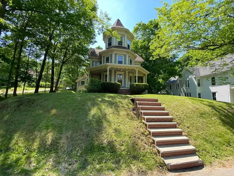 121 Dresden Avenue Gardiner ME 04345