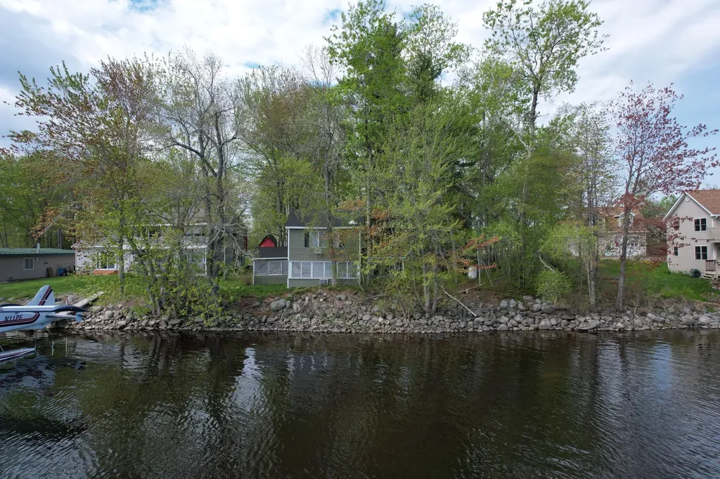 24 Lester Lane Burnham ME 04922