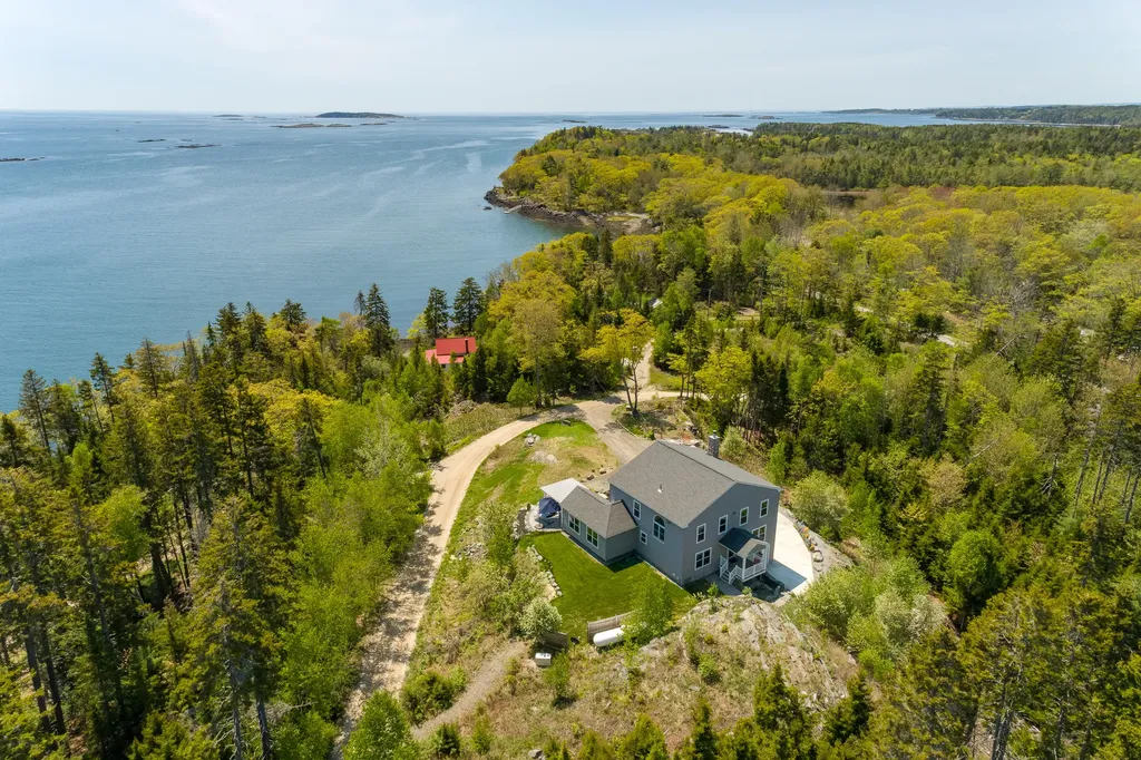 13 Quahog Lane Harpswell ME 04079