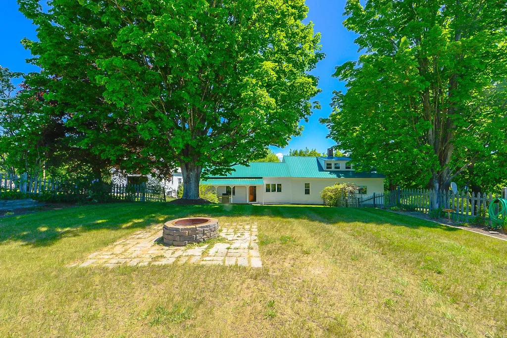 20 Evans Hill Drive Denmark ME 04022