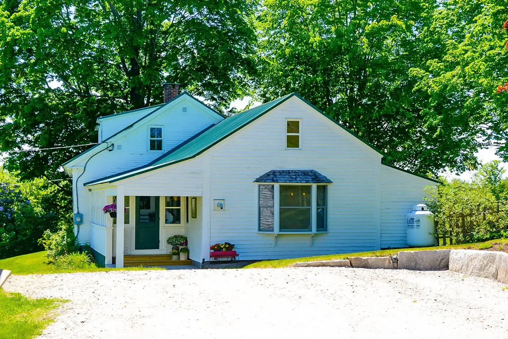 20 Evans Hill Drive Denmark ME 04022