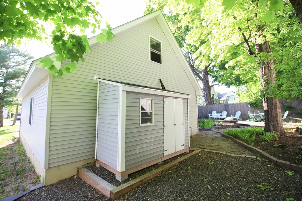 121 Elm Street Bangor ME 04401