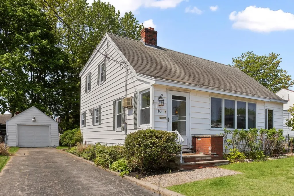 10 Havey Avenue Biddeford ME 04005
