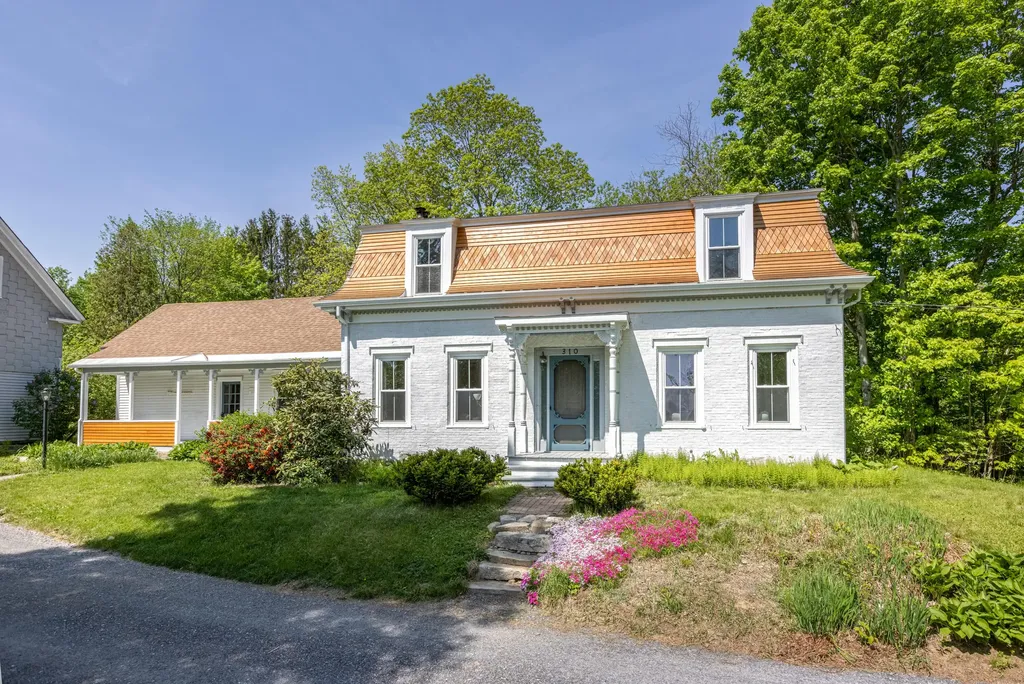 310 Highland Avenue Gardiner ME 04345