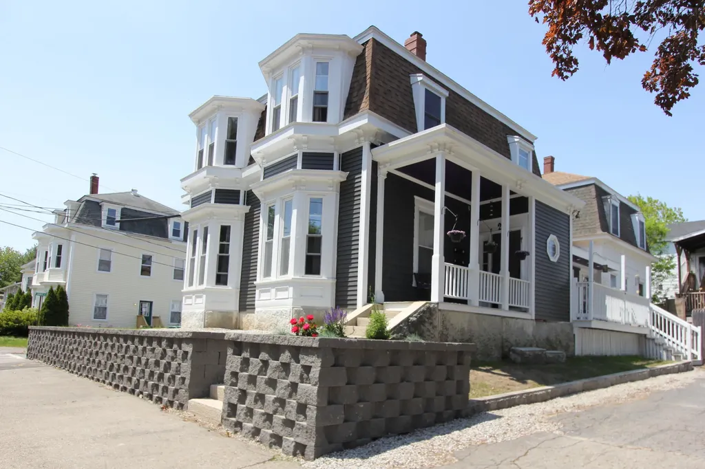 26 Western Avenue Biddeford ME 04005
