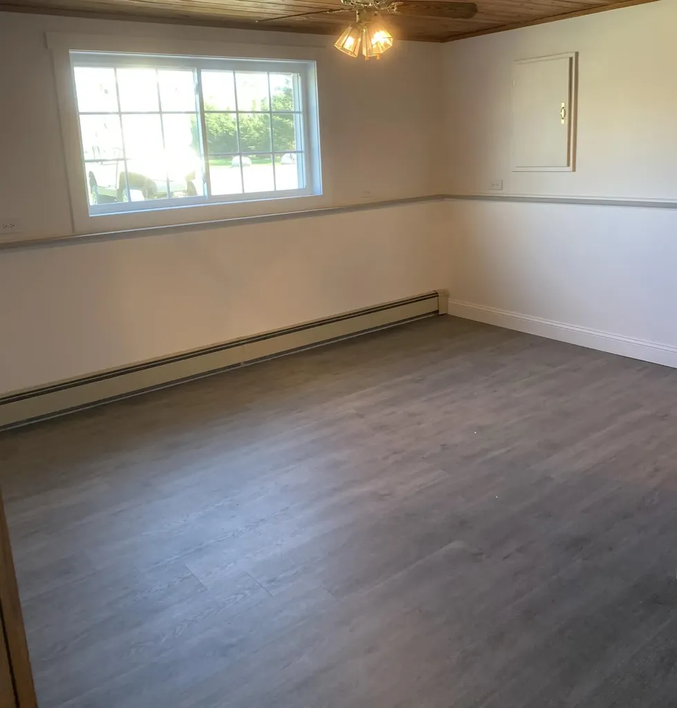 435 Elm Street Newport ME 04953