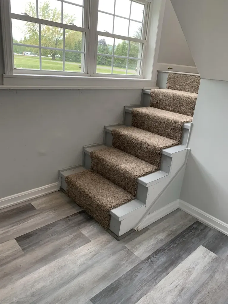 435 Elm Street Newport ME 04953