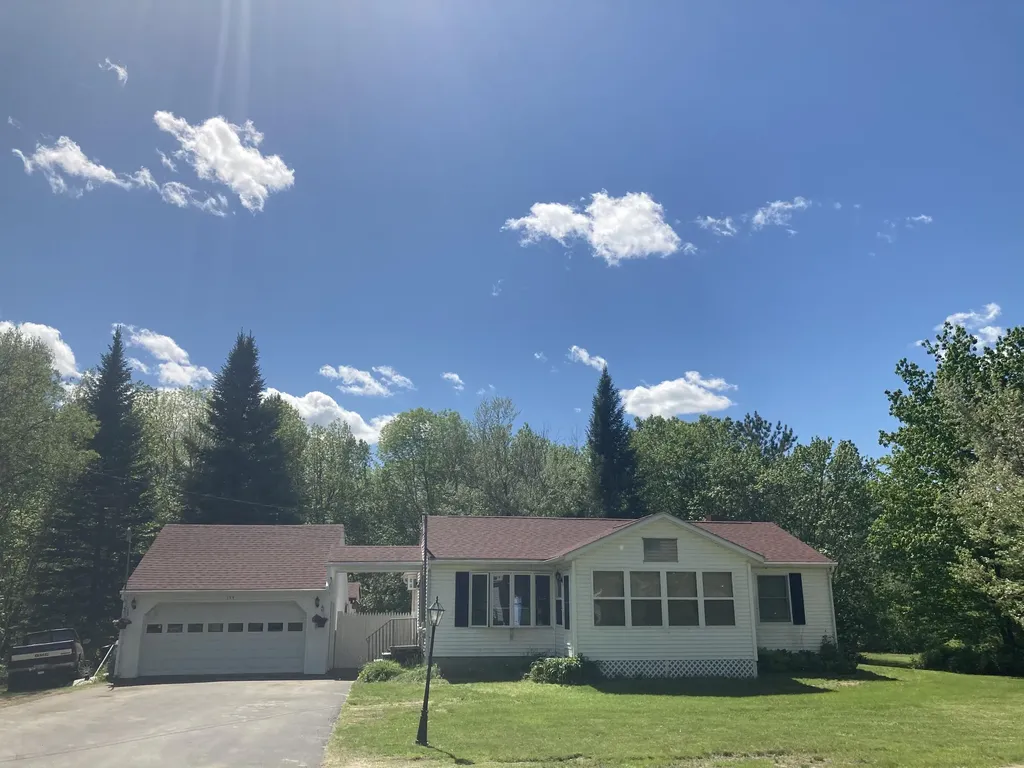 159 Ridge Road Peru ME 04290