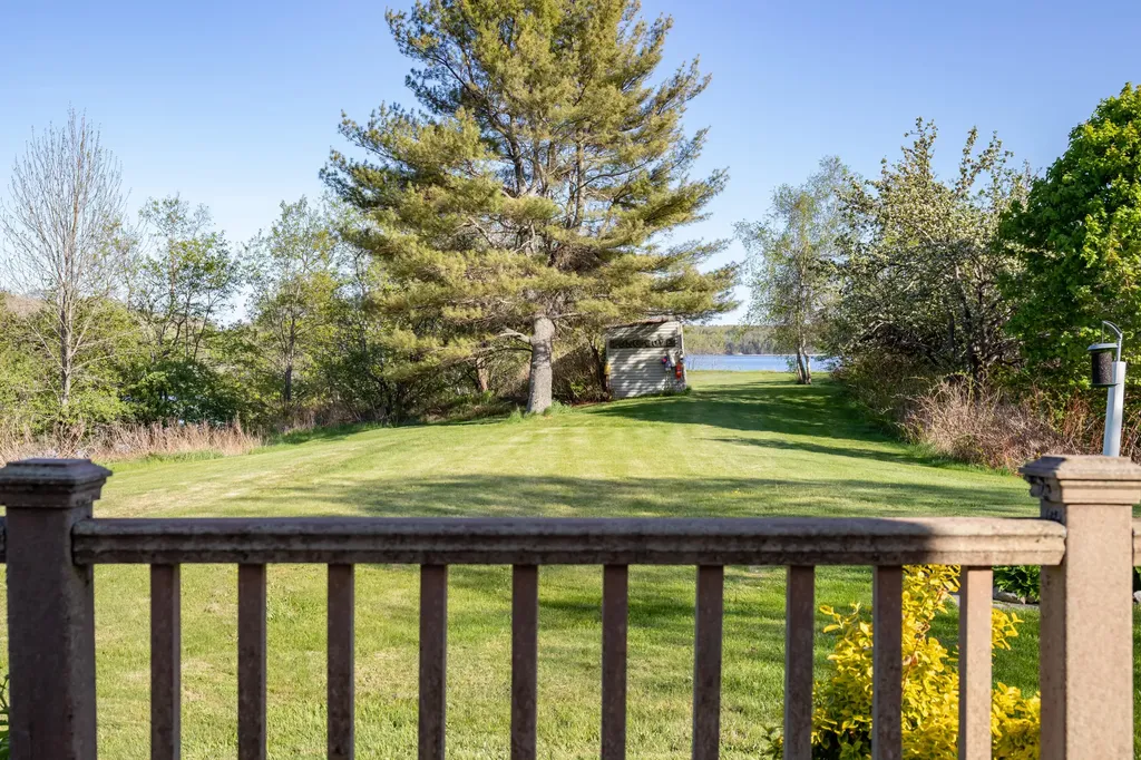 245 E Main Street Searsport ME 04974
