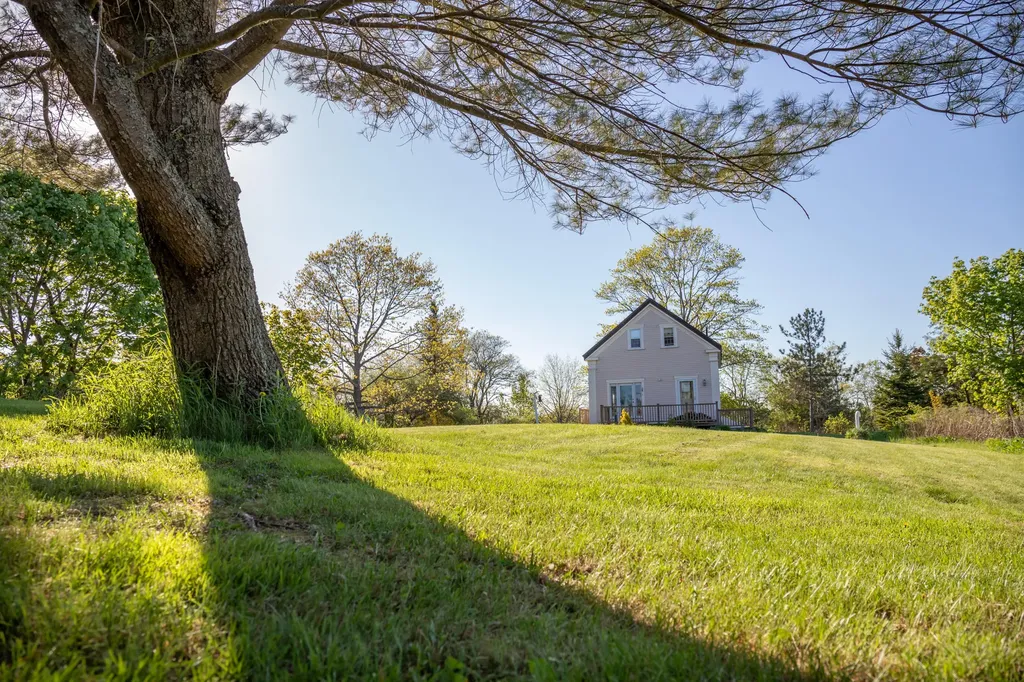 245 E Main Street Searsport ME 04974