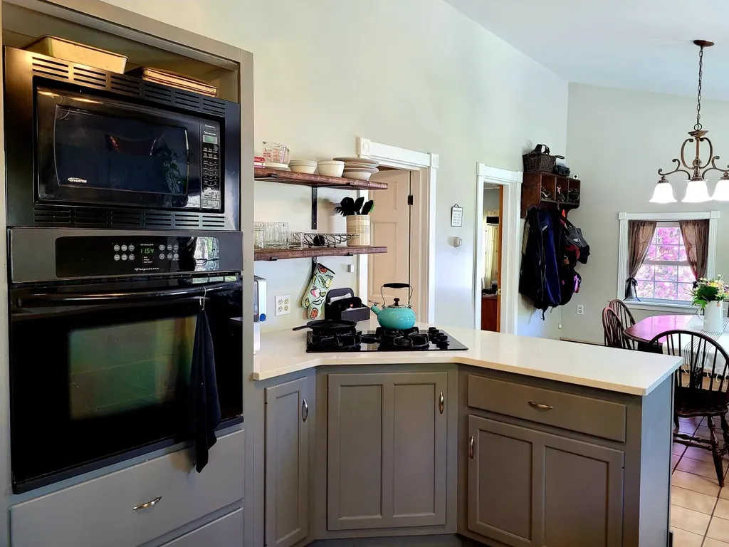 535 River Avenue Gardiner ME 04345