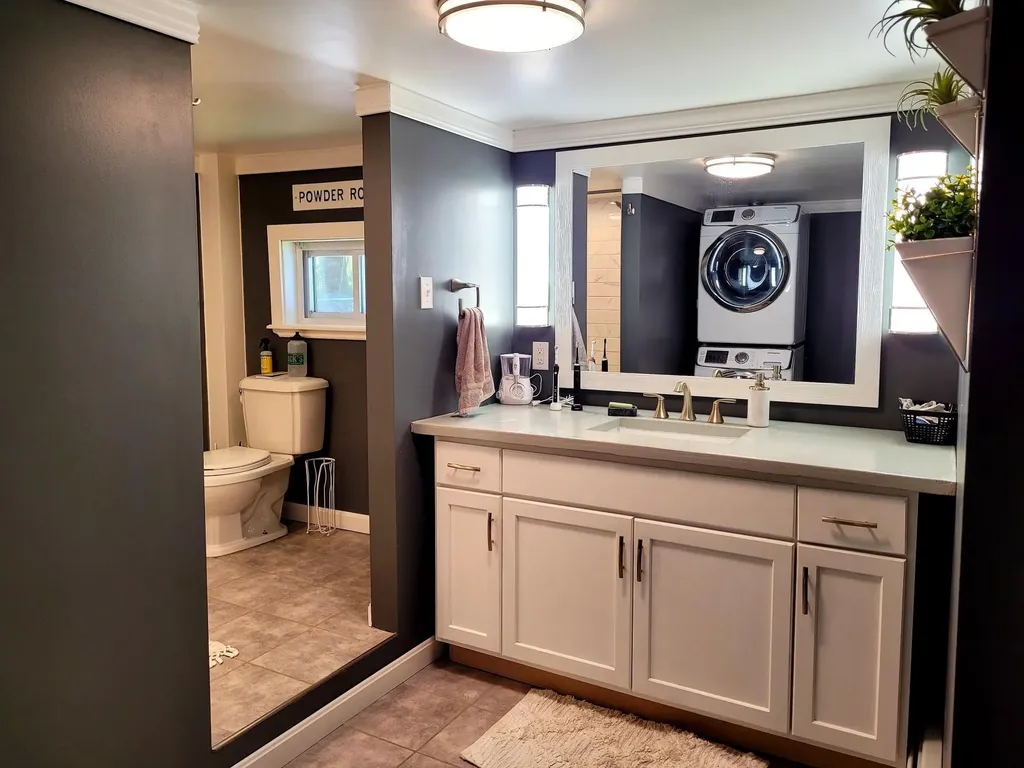 535 River Avenue Gardiner ME 04345